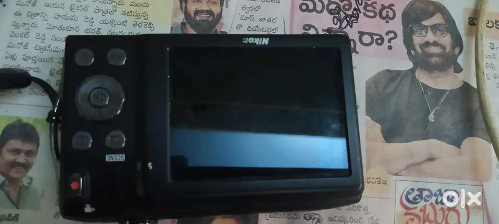 Nikon camera silm body wild 6x zoom