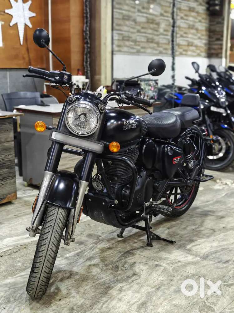 RE CLASSIC 350 FOR SALE ( EMI FACILITIES AVAILABLE )