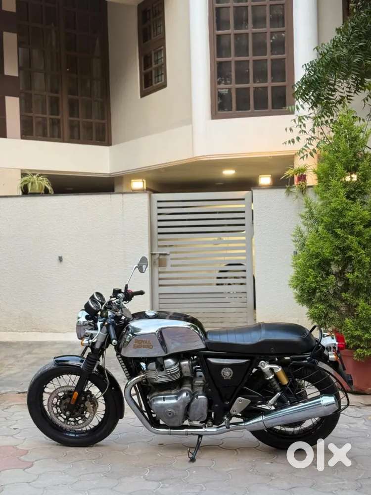 ROYAL ENFIELD GT-650 CHROME