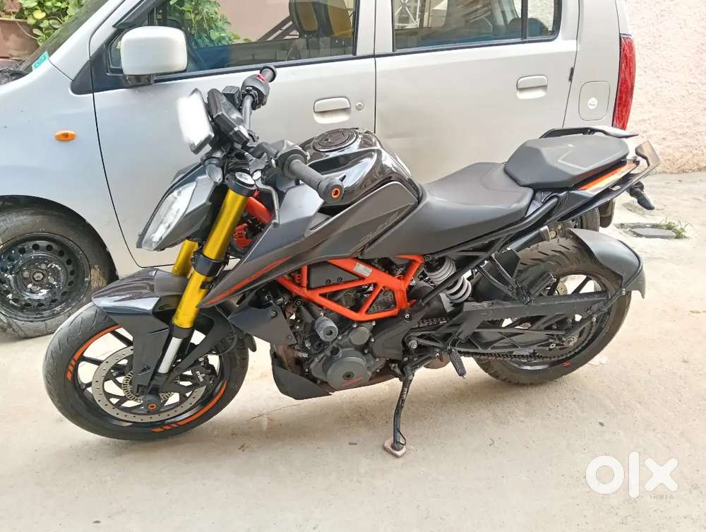 Ktm Duke 390.
