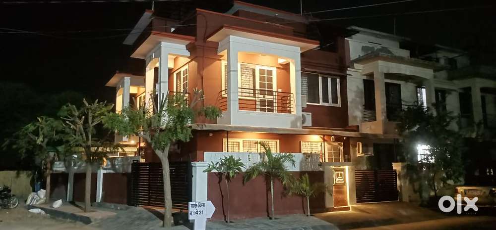 Fully Furnished luxury house for rent