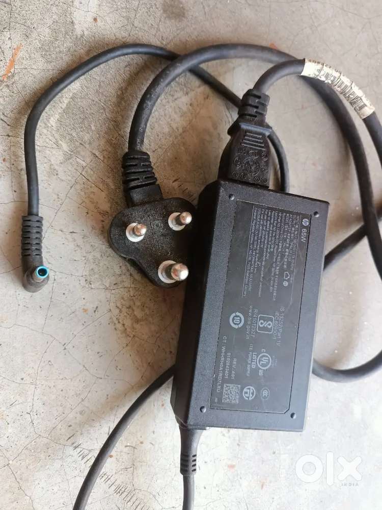 Hp original 65watt 19.5volt 3.3amp adopter/smps on sel