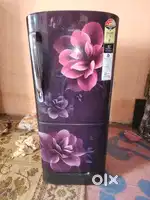 Samsung refrigerator in neet condition