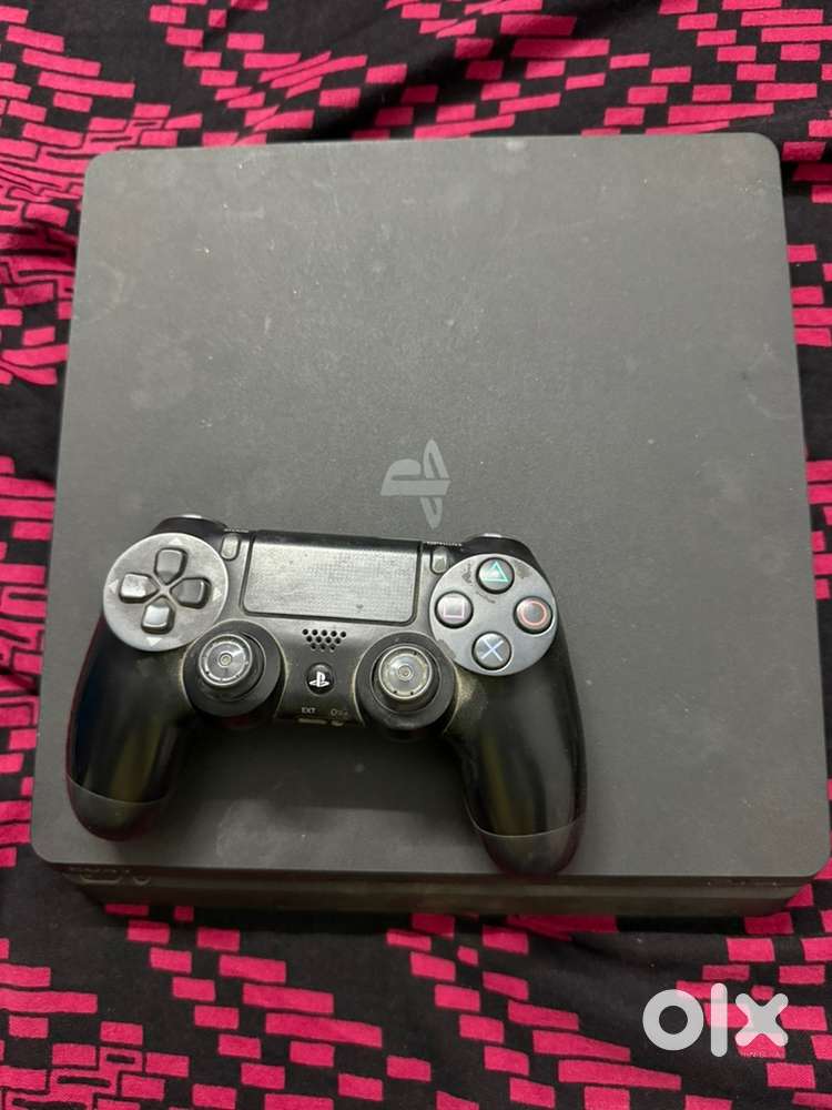 PS4 slim 1 tb for sale with games