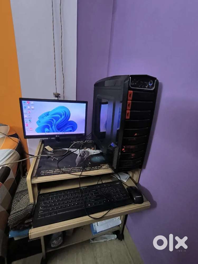 Computer set for sale