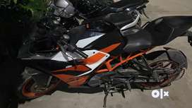 For rent KTM rc 200 bike for rent per day 2500/- dm me for any queries