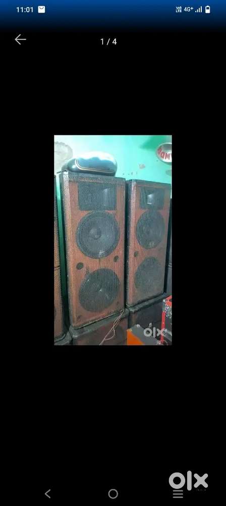 JBL srx 725