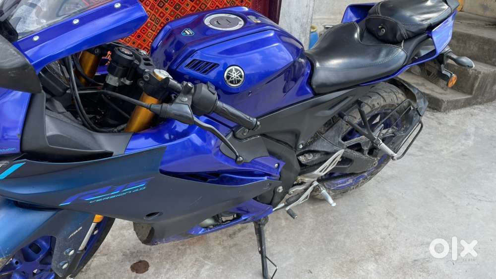 Yamaha r15v4