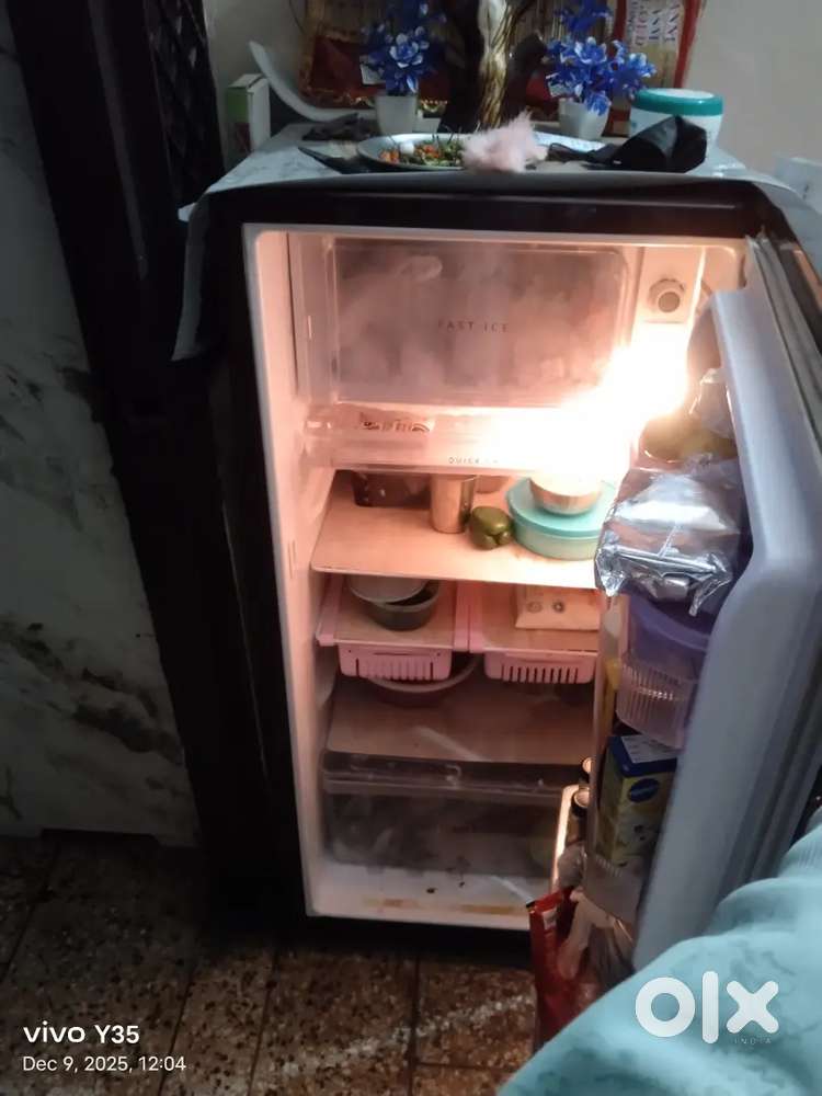 9 mahine purana fridge seal Krna h mujhe