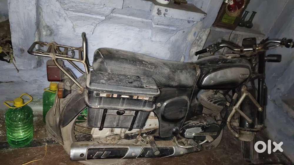 Rajdoot  bike