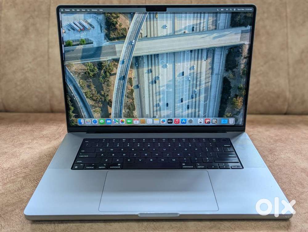 Best Condition Mac Book M1 Pro 16 inch Retina Diplay  16GB RAM
