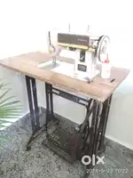 Singer Fashion Maker Sewing Machine