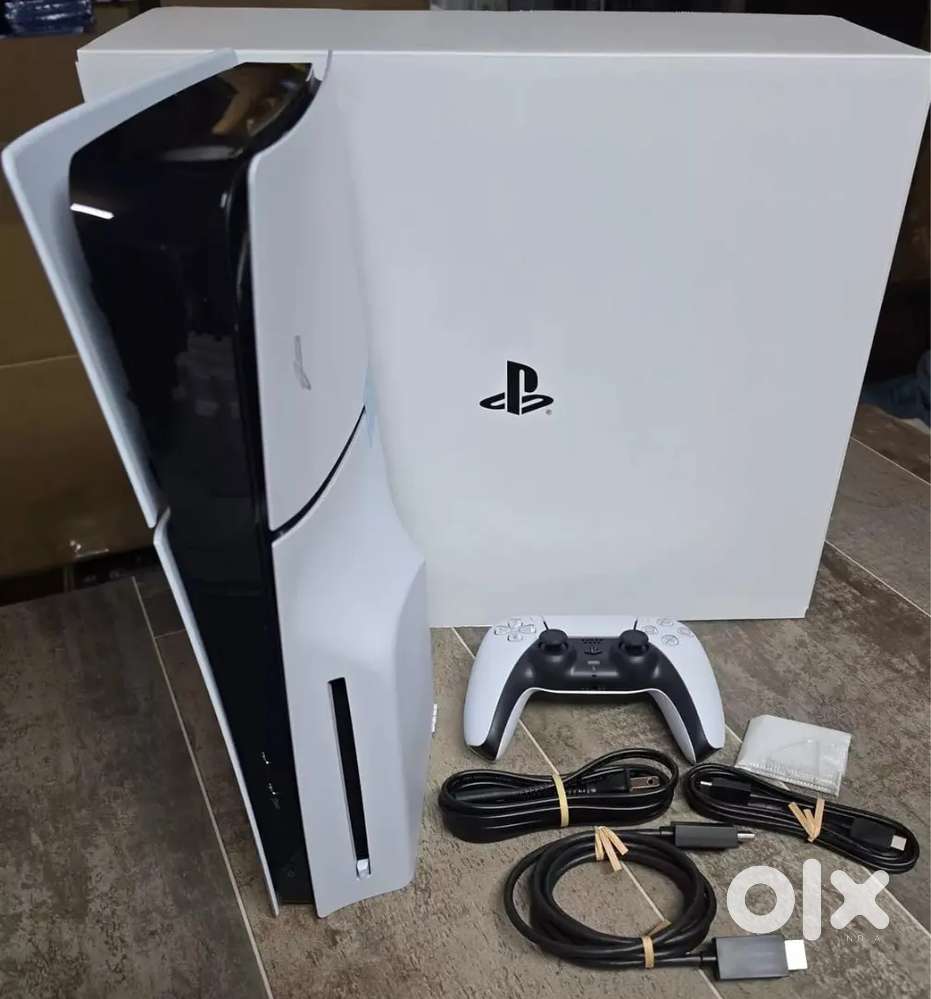 Sony PlayStation 5 Slim Disc Edition 1TB Gaming Console White