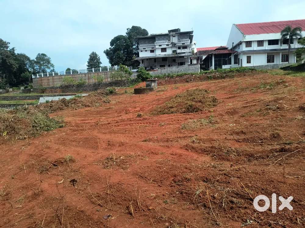 5cent land per cent 300000