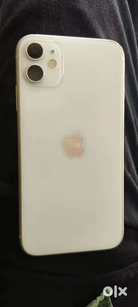 iPhone 11 .128.gB