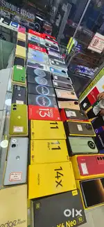 Used mobiles android and Applle 13000to 45000/-