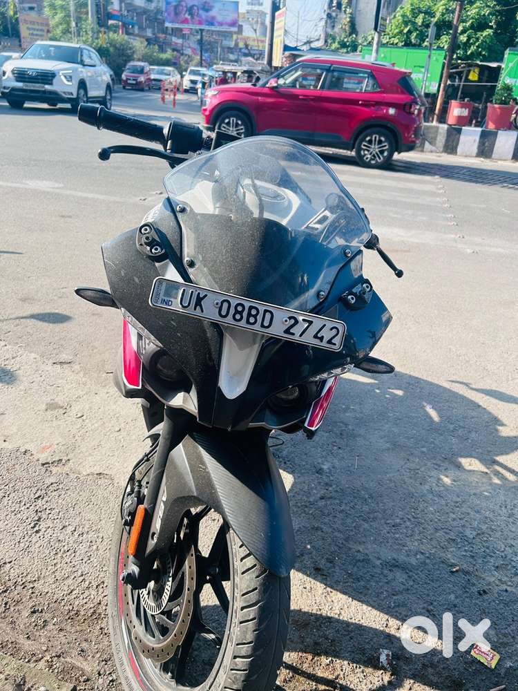 Pulshar RS200