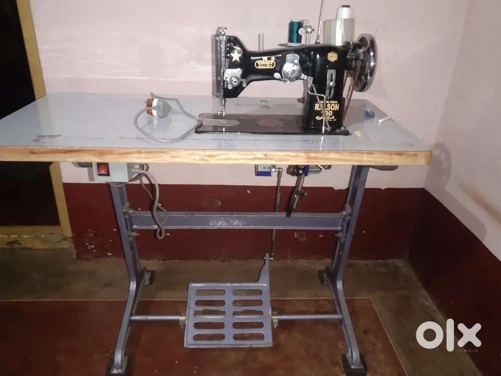 Zig zag, piping, Thread embroidery machine