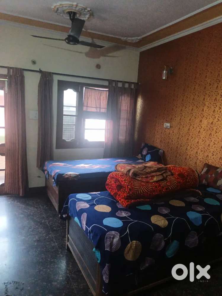 Fully furnised room sharing basis only for girls