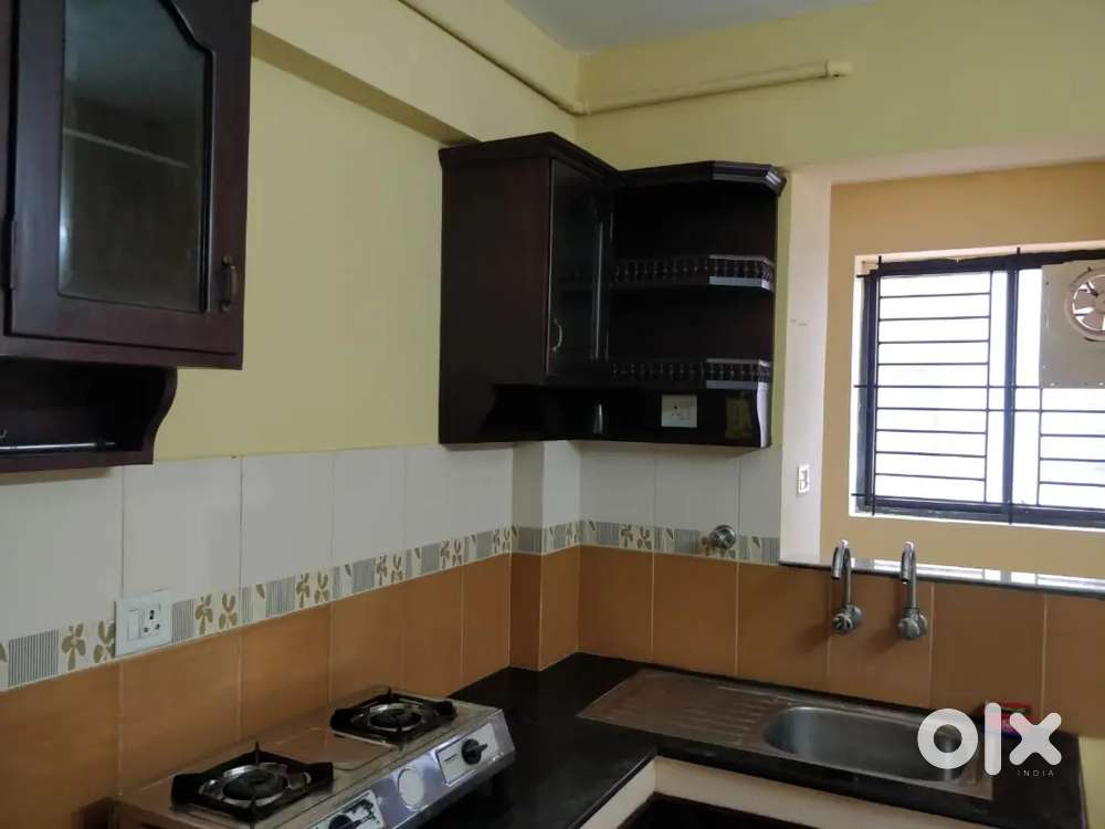 FULLY FURNISHED 2BHK FLAT IN OLARI THRISSUR