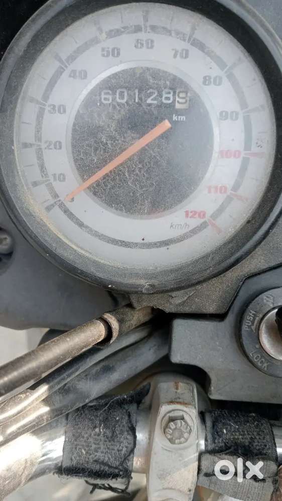 Bazaz platina gud condition