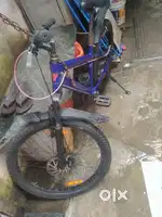 Hercules cycle wildrock dual disc brakes and shoker