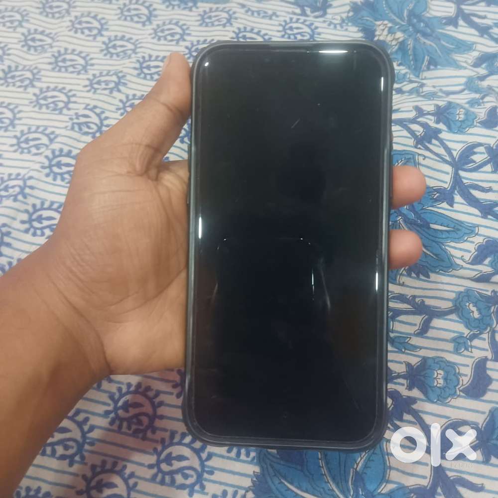 Good condition apple i phone 14 pluse 84% battery health