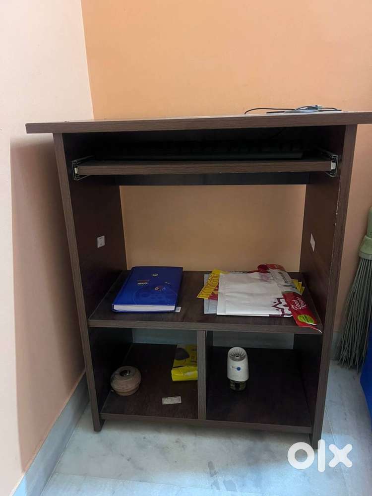 Computer Table