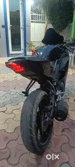 R15 v3 black CLR BS6