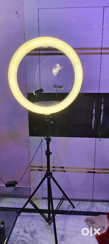 RING LIGHT