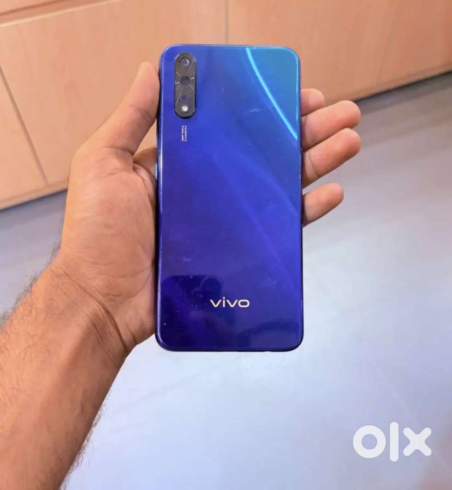 Vivo Z1x (4 GB RAM, 128 GB storage )-Excellent Condition -Urgent Sale