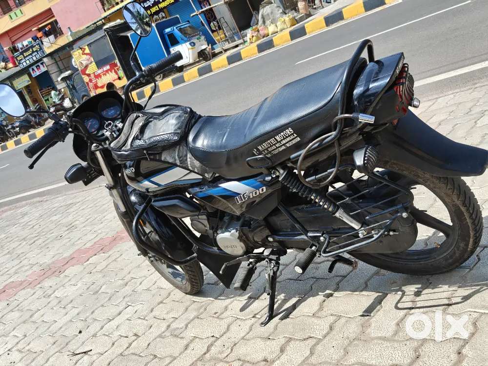 Hf 100 kick  start  in showroom condition