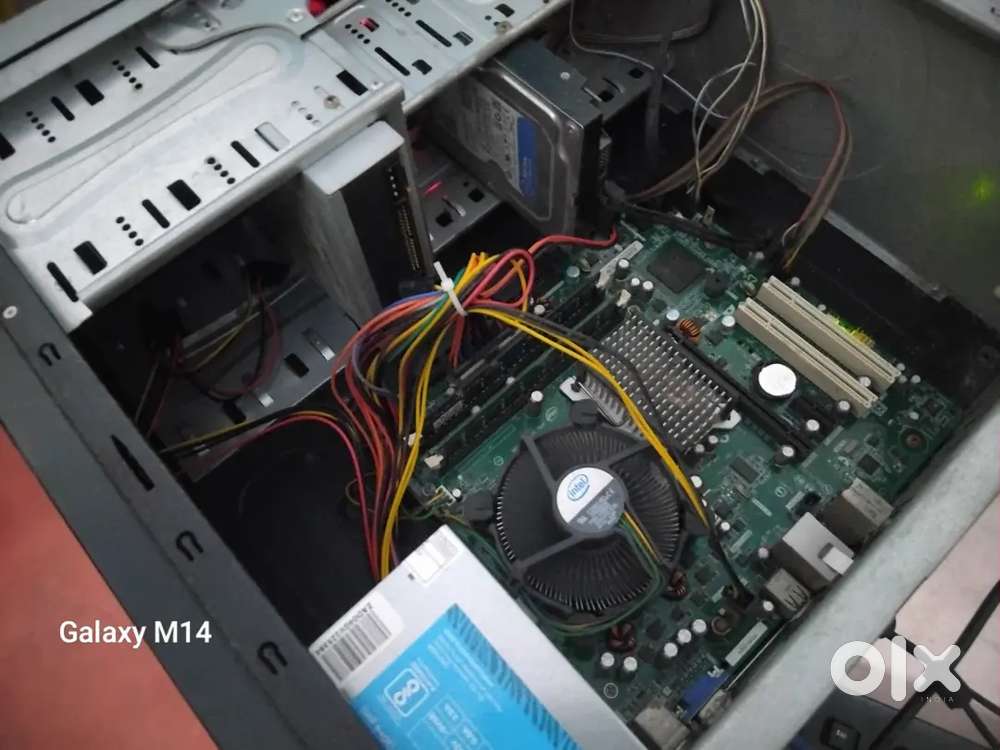 Desktop computer