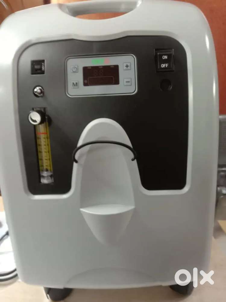 OXYGEN CONCENTRATOR