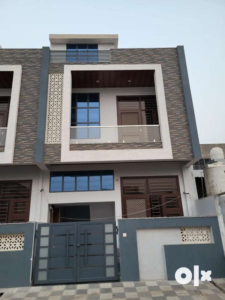 2BHK for rent on bajri mandi road for family/ working