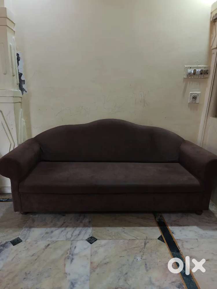 Sofa set (2+2+3) with side table