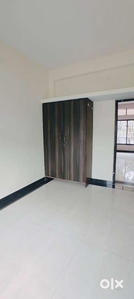 Flat Available for rent in kutchery