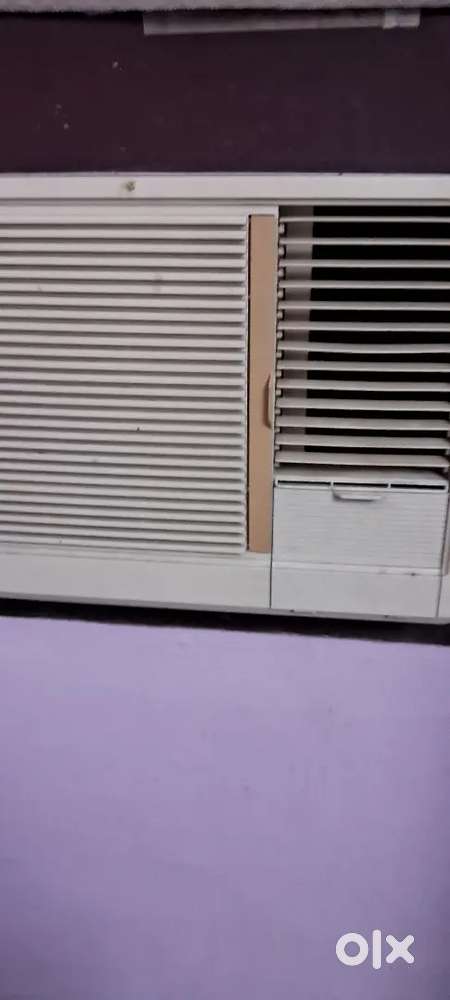 Window AC 20 years old working condition