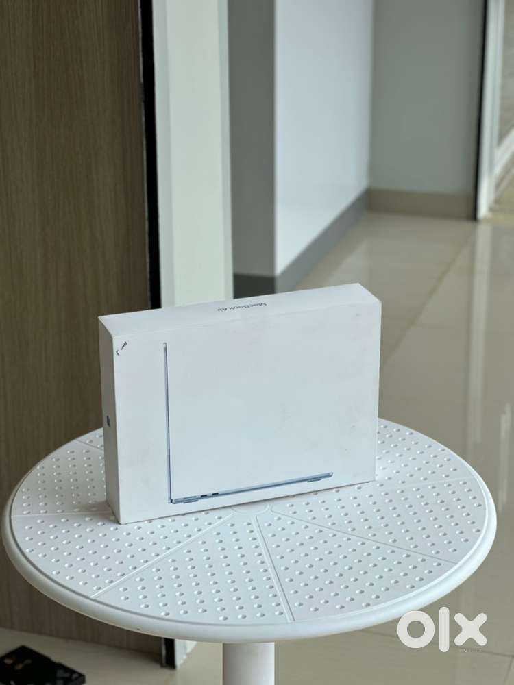 APPLE MACBOOK M4 AIR