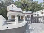 House 4 bed 2200 sq feet 8 cent near Ettumanoor 77 lakhs