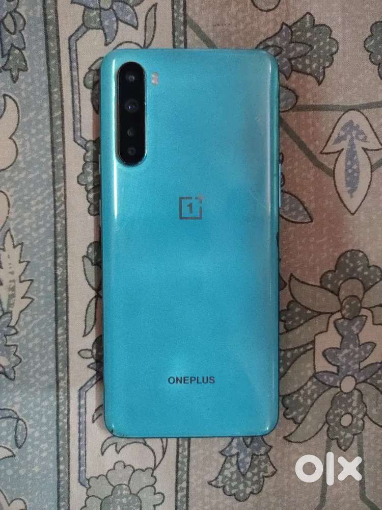 OnePlus Nord 5G – 12GB/256GB, Good Condition, only display changed