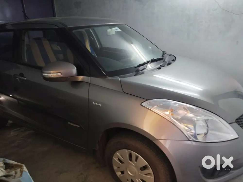 Maruti Suzuki Swift 2013 Petrol in extremely Good Condition(1st owner)