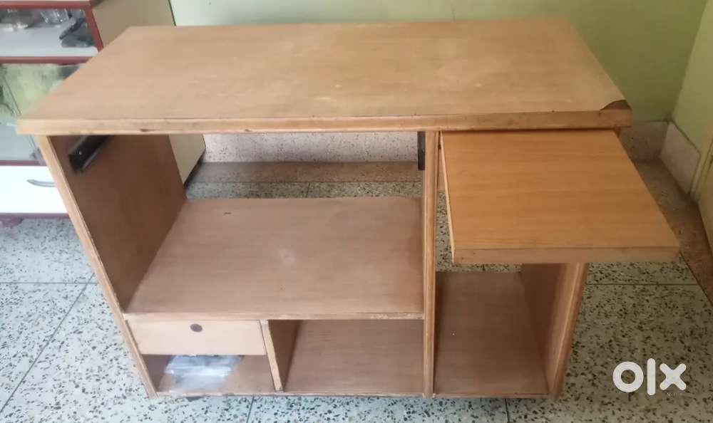 Computer /Desktop/Cash Counter Table, Revolving Chair Etc