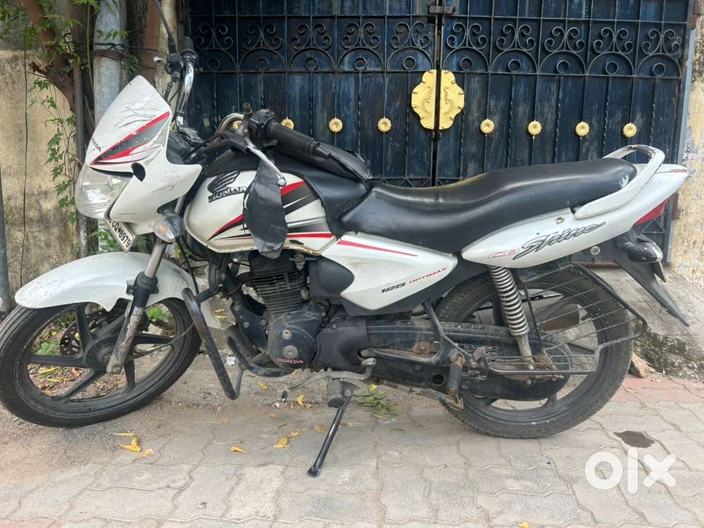 Selling My Trusted Honda CB Shine 125cc (2014 model), Kick Drum Spoke