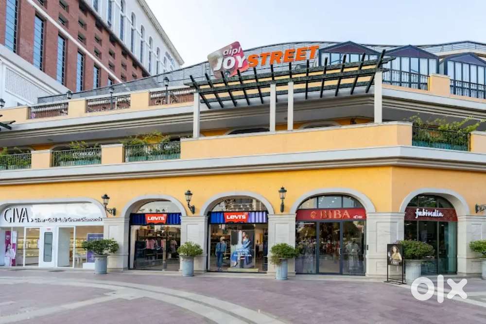 Retail space for lease in Sec 67 Aipl joy street