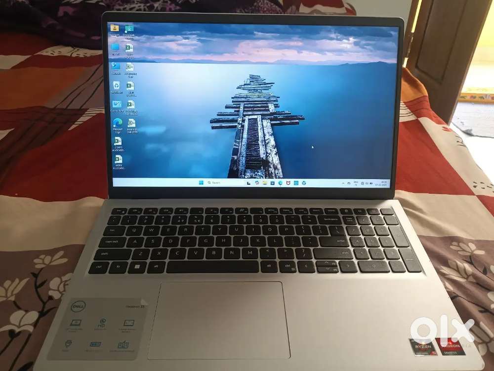 Lap top Dell Ryzen 5