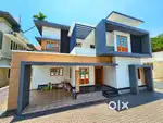 4BHK laxurious വീട്  വില്പനക്ക്