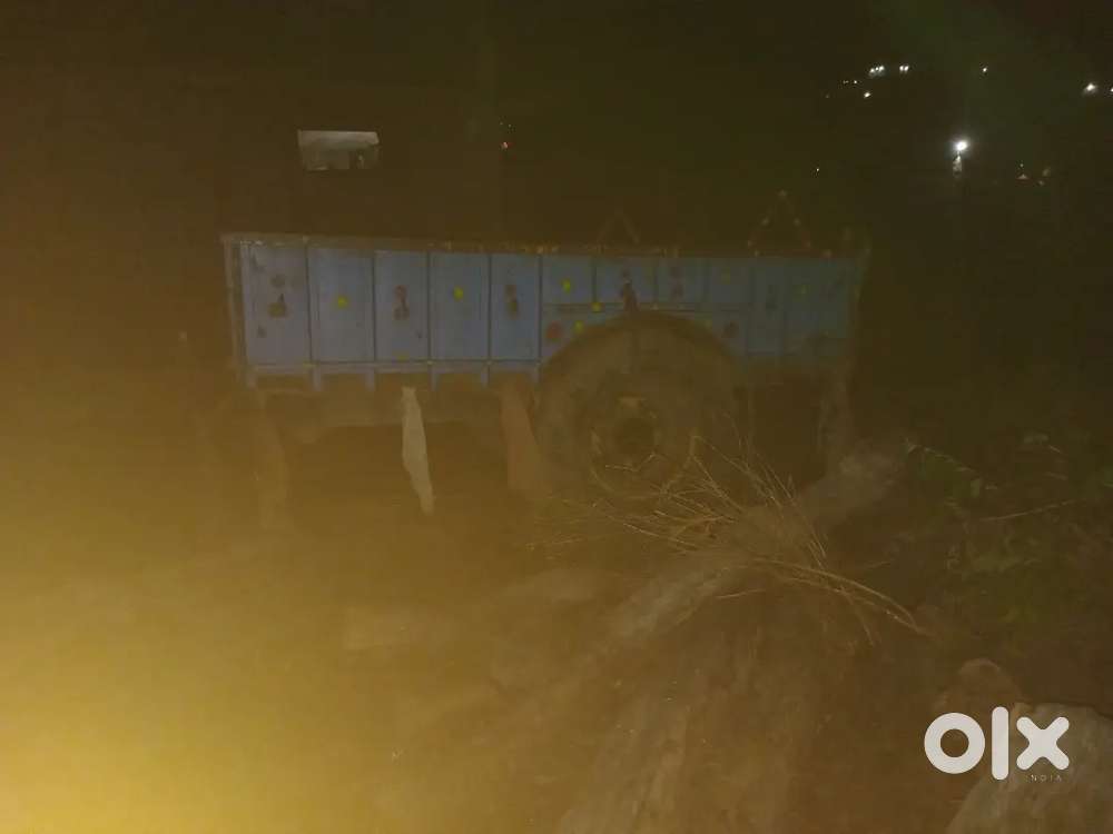 Tractor trolly
