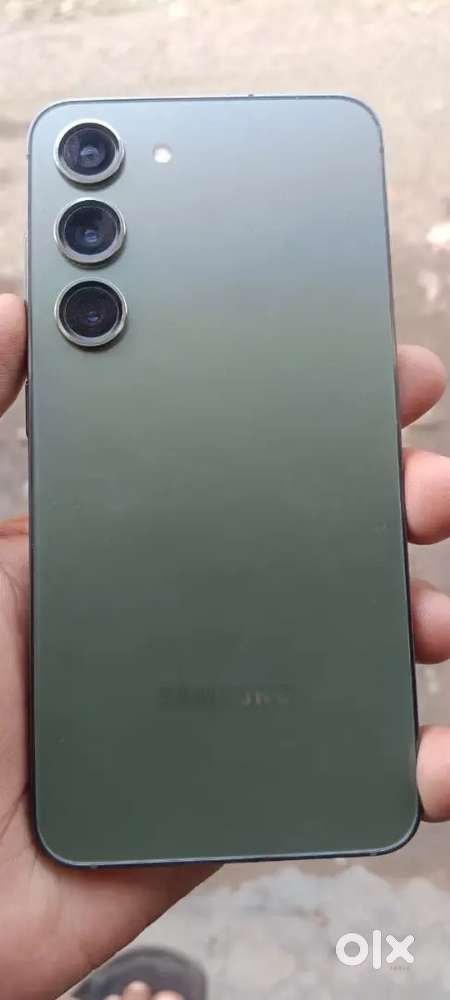 SAMSUNG S23 ram 8gb storage 256gb 7 months old new condition