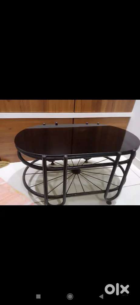 Black center table